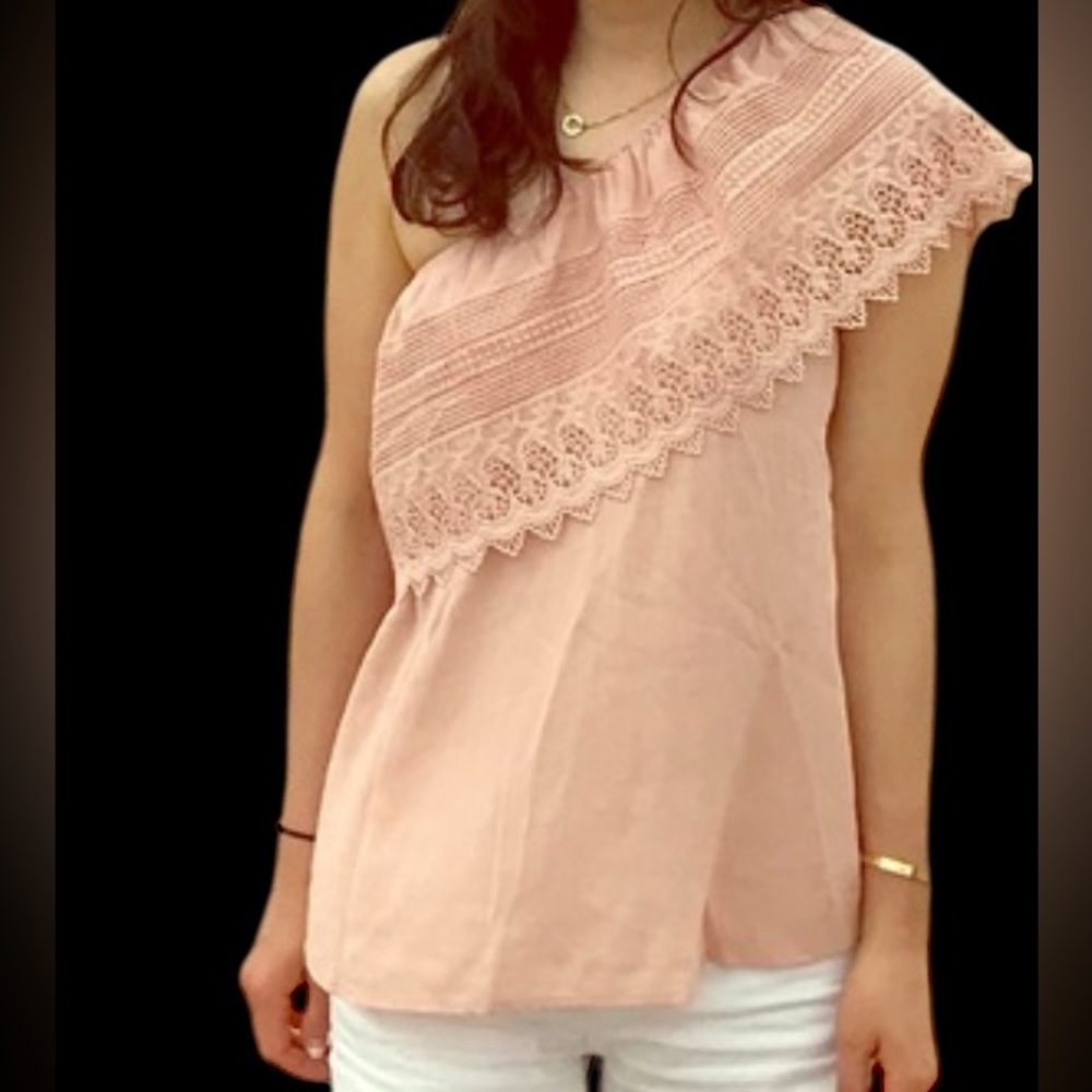 Socialite off shoulders blush‎ top size M